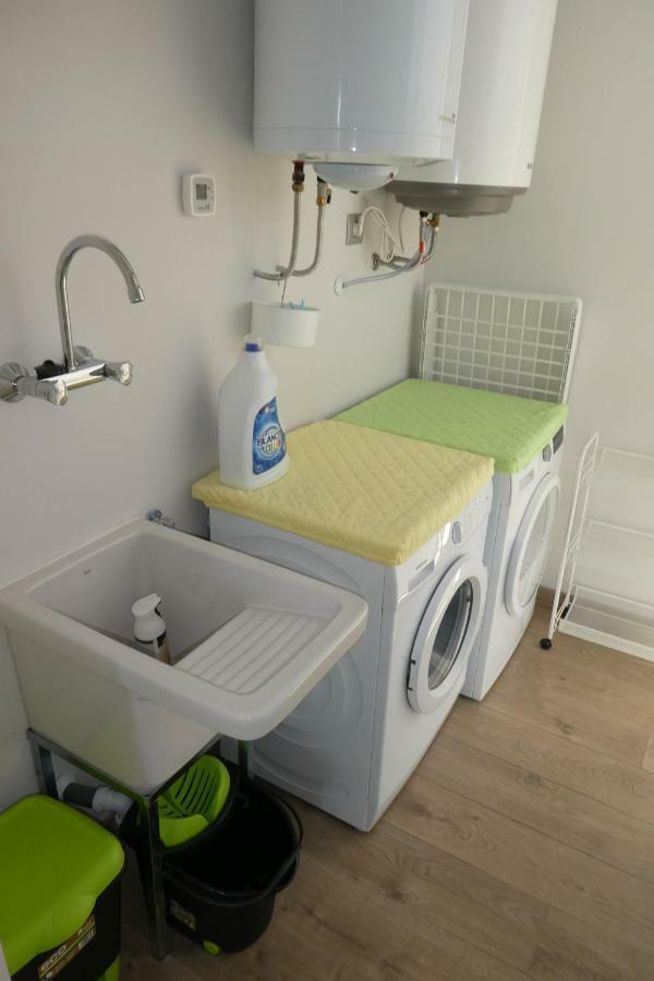 Appartement plage Salata Rosas Extérieur photo